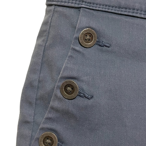 Isaac Mizrahi Blue Button Detail Shorts - Picture 2 of 6